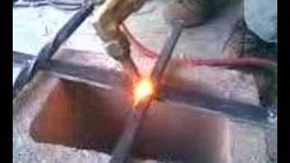 HHO in Action - Cut Solid Steel with Water - Browns Gas Machine