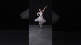 This is ballet dancer girl #shorts #ballet #ballerina #balletdancer