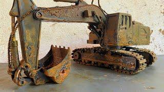 Fully restoration old rusty Komatsu remote control excavator