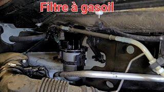 comment changer filtre à gasoil Renault Master