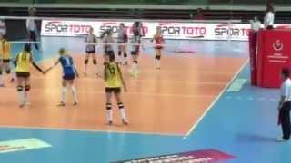 Sheilla Castro Foot Fault | VakıfBank - Idmanocagi