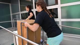 St. Cloud State University Athletes help fellow students move into Residence Halls on Aug. 23.