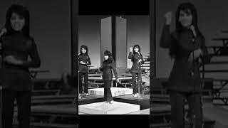 Be My Baby – The Ronettes in 1966