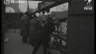 Cambridge beats Oxford in the University Boat Race (1939)