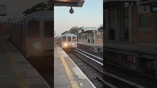 R44 approaches Clifton station | Staten Island railway