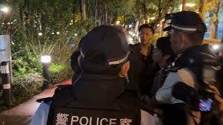 【六四36】兩夫婦維園散步 記者訪問 有警員關注「安全」及後「護送」離開