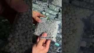 顛覆三觀，一瓶水都能買到翡翠 ！3#翡翠#手鐲#玉石#翡翠直播#珠寶 #賭石#翡翠手鐲定制 #翡翠手镯 #翡翠玉石 #翡翠原石#shorts #short #shortvideo