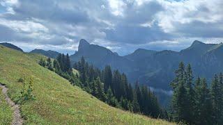 Panoramaweg vom Gurnigel in Richtung Stockhorn (Schweiz)