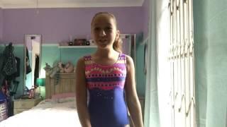 Bad leg gymnastics challenge | Rebecca the gymnast
