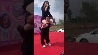 Hot Girls enjoying shoulder ridding a midget ..COMPILATION...Subscribe for more