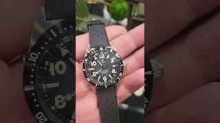 The Airain Sous-Marine is a cool daily-wear diver's watch