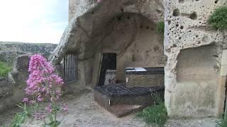 Nella storica Casa Grotta di Vico Solitario a Matera la mostra "Inter/abit/azione"