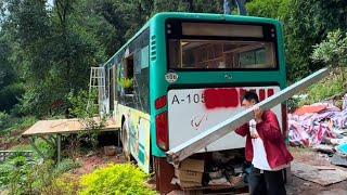 Renovating a damaged bus into a luxurious and comfortable apartment