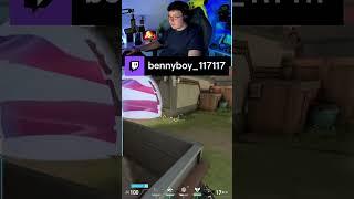 Hilfe hahaha| bennyboy_117117 auf #Twitch