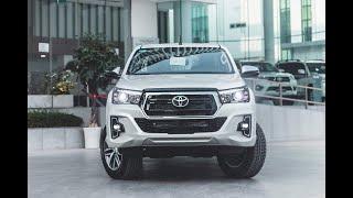 Toyota Hilux Revo Premium 2020: Exterior and Interior