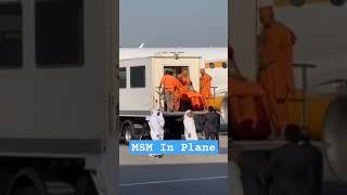 Mahant Swami Maharaj In plane #bapschannel #bapslive #akshardhamtemple #akshardham