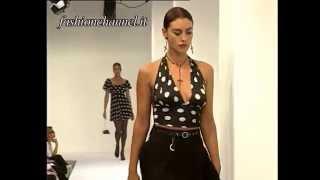 "MONICA BELLUCCI" modelling for DOLCE & GABBANA in 1995 by FashionChannel