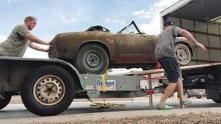 K swapped Honda s600 loading into a box truck.