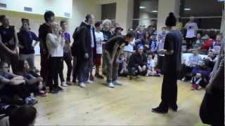 Chiz vs Sponge   Hip hop Final   New Blood II 2012