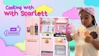 Scarlett's New Kitchen Set!