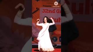 Piya Ji Ke Muski ️‍| Ashwini Shahi | #shorts​ #ytshorts​ #dance​ #physicswallah  #bhojpuri​ #mr