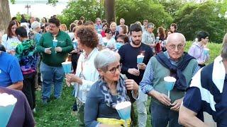 La fiaccolata per la pace a Guidizzolo con il vescovo Busca