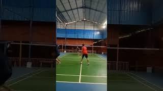 badminton lagi #amazing #badmintonlovers #badminton #bulutangkis #badmintonplayer #fun #sports