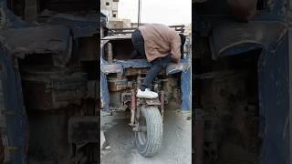 لك عمي ليش هييجي هههه the best video comedy in the world  what a crazy life #comedy #mems #funny