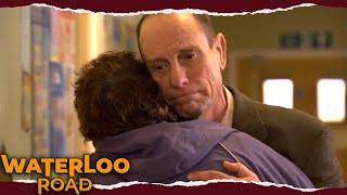Fleur Comes To School While Suffering From Alzheimers | Waterloo Road