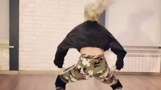 TWERK SEX DANCEE