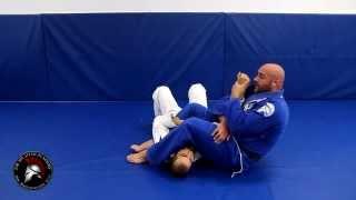 Brazilian Jiu-Jitsu Technique - DMBJJ - Mount Arm-Bar