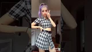 Lauren Burch tiktok year 2020 it's 2022