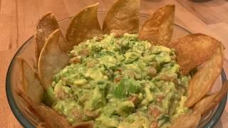 Easy Homemade Guacamole