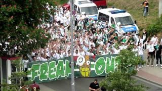 "FREAK OUT" - Werder Bremen zu Gast in Kaiserslautern! SVW-Fans treffen ein (1/2)