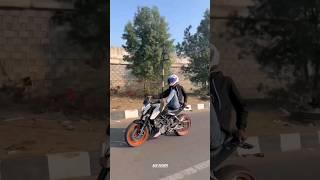 KTM Bike lover ️‍#yamaha #ktm  #motovlog #omg #viral #balloon #r15 #shorts #video