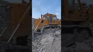 Рабочая группа Магомедкамиля Дибирова на строительстве народной дороги Бузнасан нух.