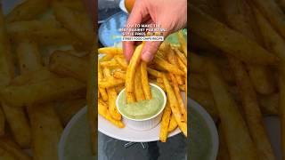 HOW TO MAKE THE BEST EASIEST PAKISTANI STREET STYLE FRIES !!