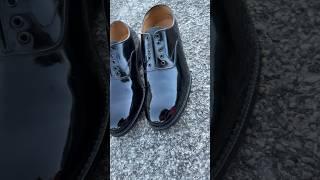 This is how you get a Guardsman shine ‍️‍️‍️ #love  #satisfying #shoes #tutorial