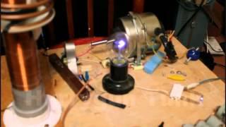 Холодный ток на нити накала лампы 220v