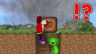 EPIC TORNADO vs. Doomsday Bunker - Minecraft