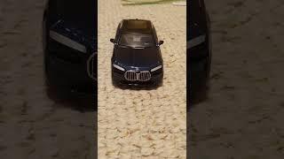 The BMW i7