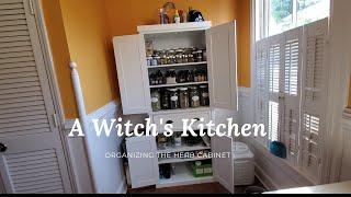 A Witch's Kitchen: organizing the herb cabinet