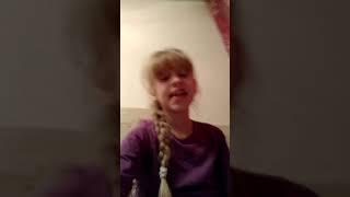 Влог: Я изменила название своего канала теперь Раньше он был Лиза котик а теперь стал кролик лайк