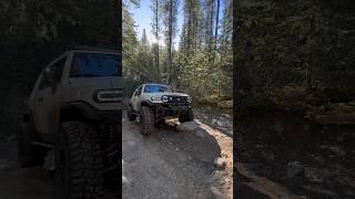 The 37s crawl over rocks like nothing.   #explore #fj #fjcruiser #toyota4x4 #yota