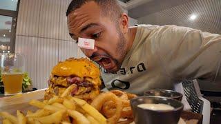 1.1kg Burger Challenge: Gdańsk, Poland