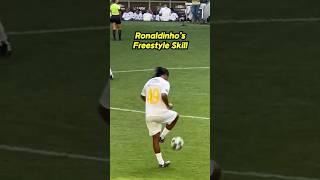 Ronaldinho's Freestyle Skill Tutorial #football  #soccer #footballskills #soccerskills
