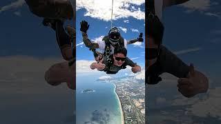 Go! This is my hot life #skydive #extremesports #100000subscribe #parachute #skydiving