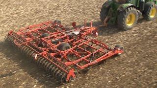 KUHN PROLANDER - field cultivator (in action)