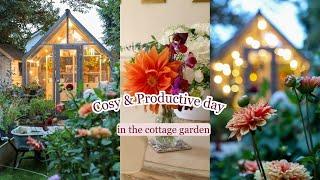 A relaxing and productive day in the garden, herbs and finding treasure 