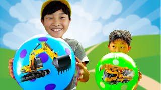 Yejun Playing Car Toys with Balloons | Story for Children